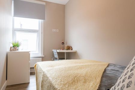 5 bedroom house to rent - Photo 4