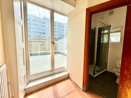 Sussex Gardens, Paddington, London, W2 - Photo 3