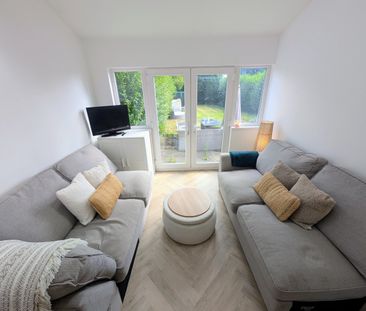 A 3 Bedroom Semi-Detached - Photo 3