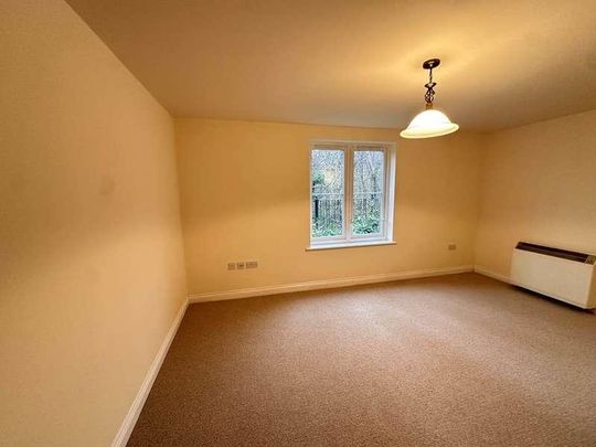 Harris Close, Frome, Somerset, BA11 - Photo 1