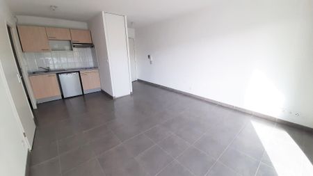location Appartement T2 DE 44.3m² À GRABELS - Photo 4