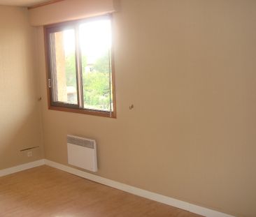 Location Appartement 2 pièces 42m² - Photo 2