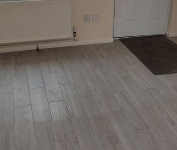 1 bedroom semi-detached house to rent - Photo 6