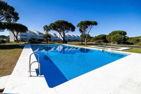 Alquiler de piso en Novo Sancti Petri - Photo 5