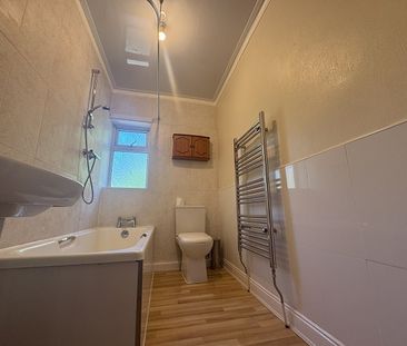 Bellhouse Road, Sheffield, South Yorkshire, S5 6HP - Photo 5