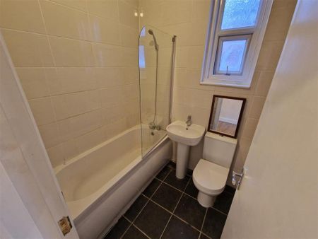 3 bedroom house to rent - Photo 4