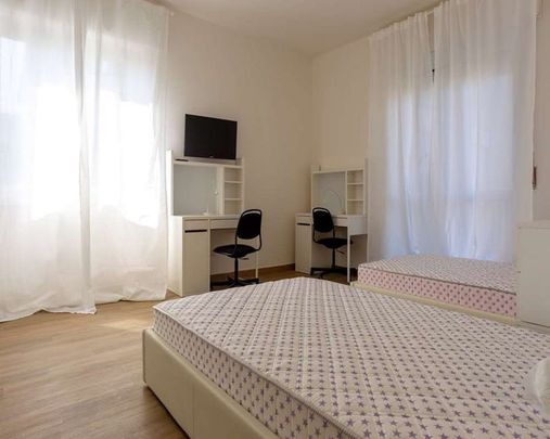 Viale San Gimignano, Milan, Lombardy 20146 - Photo 1