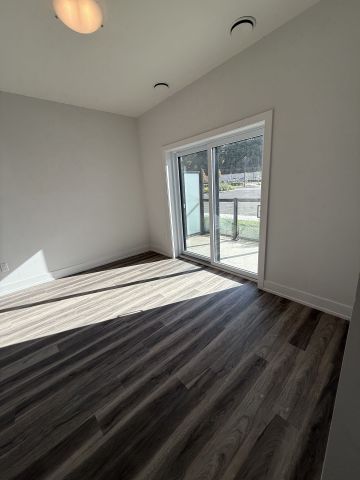 For Lease - 1100 Lackner Place Unit# 116, Kitchener, Ontario - Photo 2