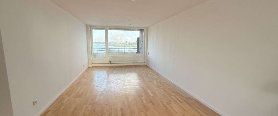 Neuss-Grimlinghausen: Traumhafte u. modernsierte 2-Zimmerwohnung mit Blick auf den Rhein - Foto 1