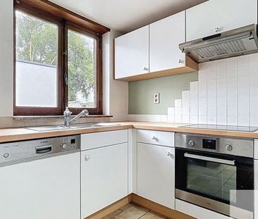 Woning te huur in Braine-l'Alleud voor € 860 met 1 slaapkamer - Foto 1