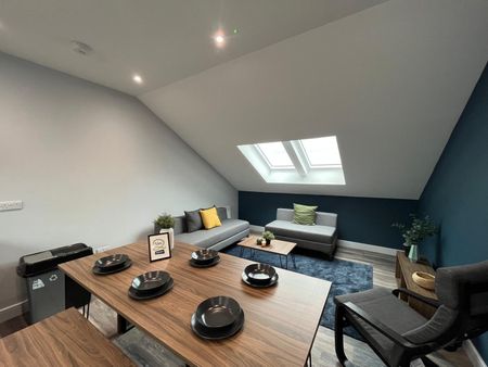 Flat 8, Commercial Point, NG9 2NG, NOTTINGHAM - Photo 5