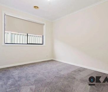 15 Carmichael Drive, Wyndham Vale VIC 3024 - Photo 3