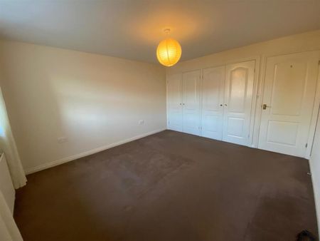 4 bedroom detached house to rent - Photo 5