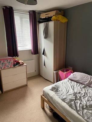 5 Bed Semi-Detached House, Long Down Avenue, BS16 - Photo 1