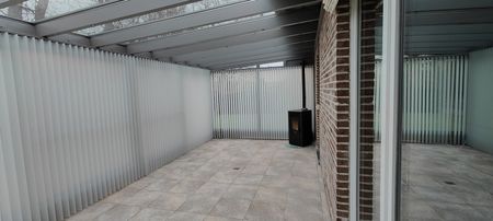 Zeer ruime en energiezuinige woning nabij het centrum - Photo 2