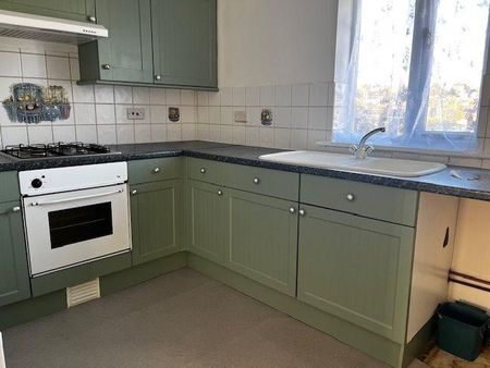 2 bedroom flat to rent - Photo 3