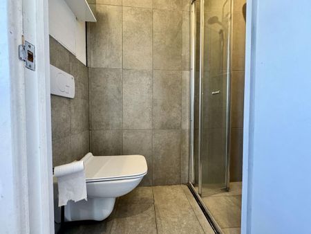 Studio to rent - Photo 5