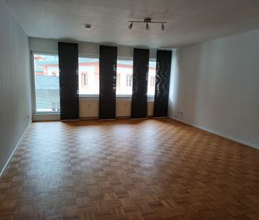 Großzügige 1-Zimmer-Appartement Nähe Schillerplatz - Photo 1