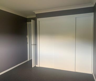 Modern 2 Bedroom Unit - Photo 2