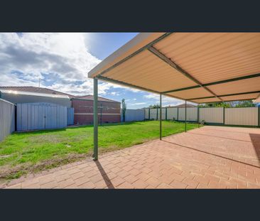 38 Sennet Lane, Warnbro, WA 6169 - Photo 6