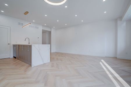 For Lease - 1344 Pape Avenue Unit# Unit 1, Toronto, Ontario - Photo 3