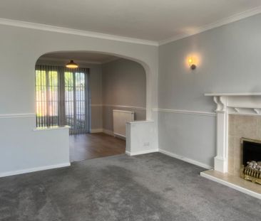 3 bedroom semi-detached house to rent - Photo 4