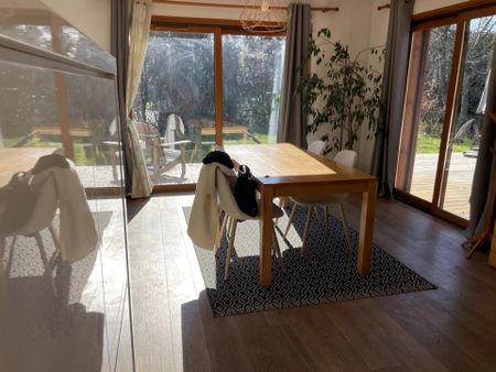 Location Appartement 4 pièces 130m² SALLANCHES 74700 - Photo 2