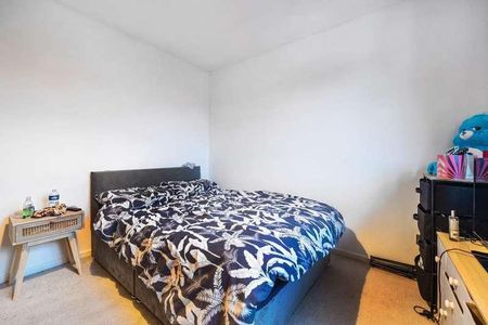 Stonesfield, Didcot, OX11 - Photo 4