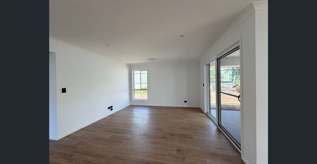 Brand New Family Home - Photo 1