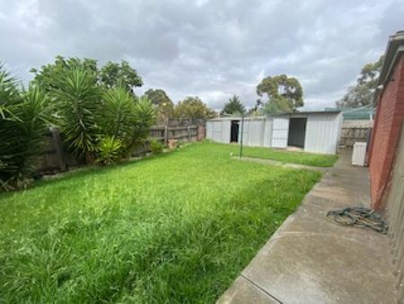 Spacious Family Home with Multiple Living Zones - Photo 4