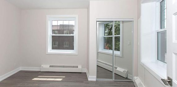 3 CH - 1 SDB - Montréal - $2,250 /mo - Photo 2