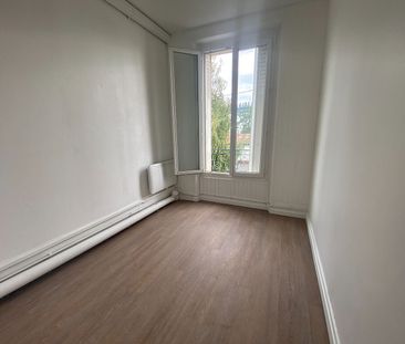 Appartement Corbeil Essonnes 3 pièce(s) 47.35 m2 - Photo 5