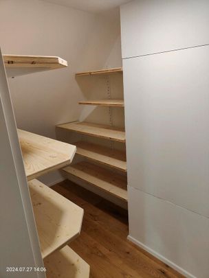 Neuwertige 2,5-Zimmer-Wohnung mit gehobener Innenausstattung - Photo 1