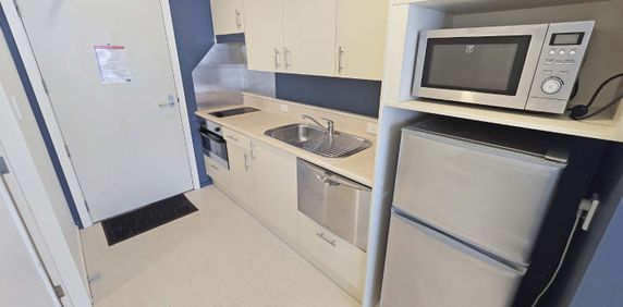 Studio apartment on The Terrace - Photo 2