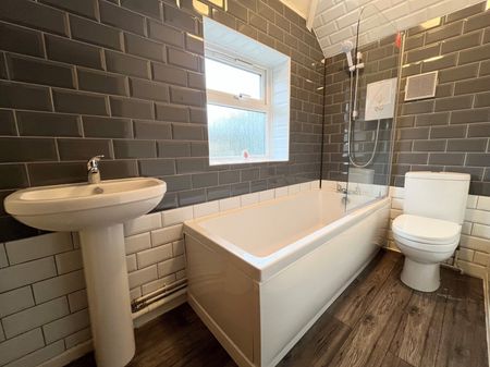 2 bedroom house to rent - Photo 5