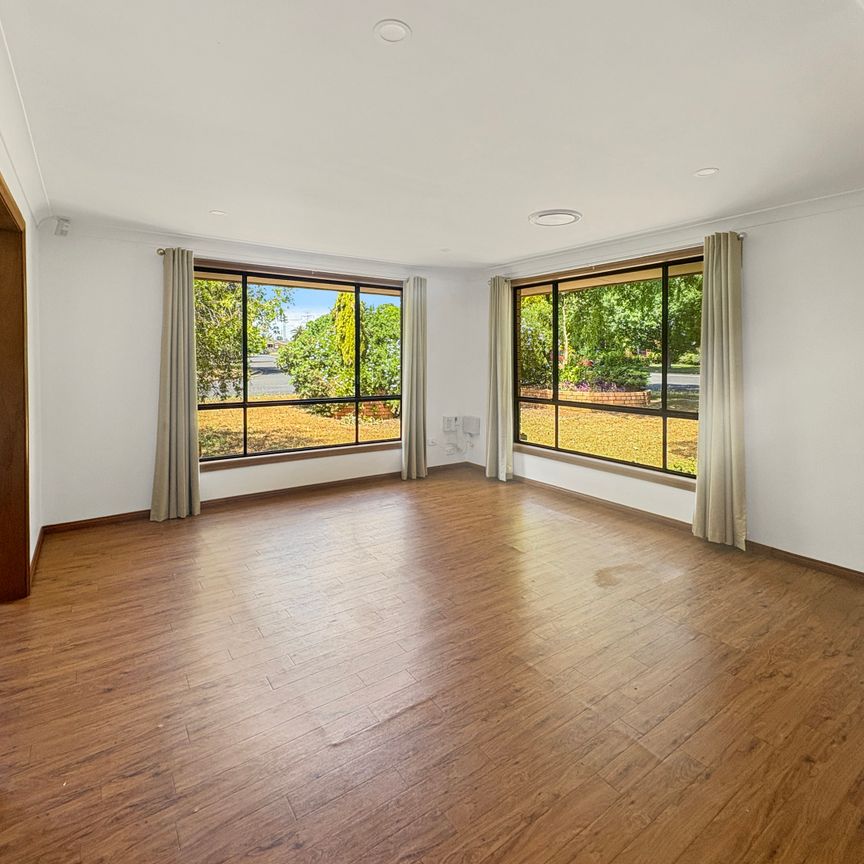 26 Aspen Road, Dubbo NSW 2830 - House For Rent | Domain - Photo 1