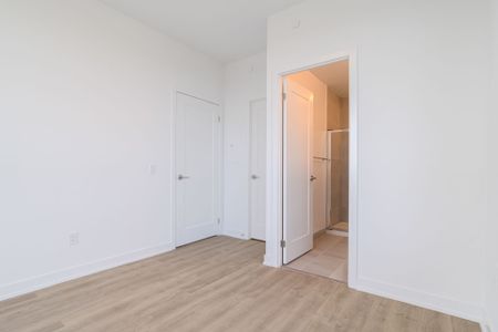 For Lease - 5105 Hurontario Street Unit# 3202, Mississauga, Ontario - Photo 4