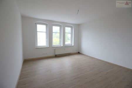 Attraktive 3-Raum-Wohnung in Aue mit Balkon - Photo 2