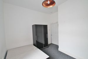 Gresham Road, Middlesbrough - Photo 1