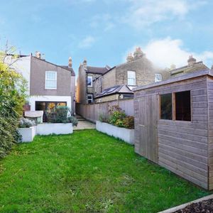 4 bedroom house to rent - Photo 2