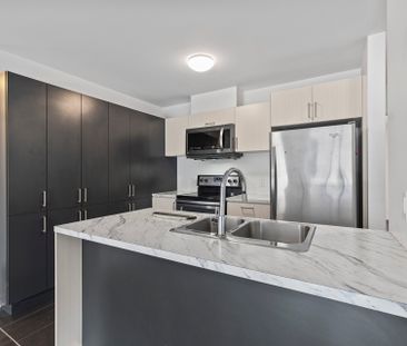 215 Boul. Bouchard, apt. 4 - Photo 1