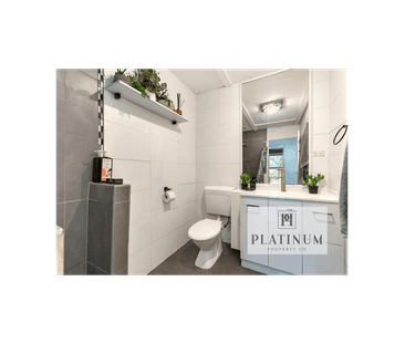 Modern Comfort in Wanneroo – 3-Bedroom Home at 10B Beelara Way! - Photo 6