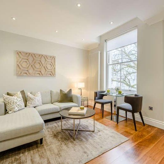 Kensington Gardens Square, Bayswater, London, W2 - Photo 1