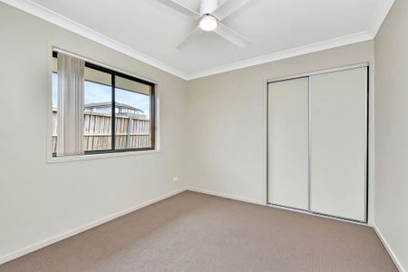 Light-filled family living in McKeachie's Run - Photo 5