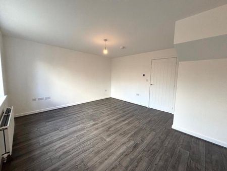 Alder Close, Chesterfield, S42 - Photo 2