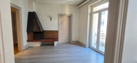 Location Appartement 4 pièces 92m² MULHOUSE 68100 - Photo 2