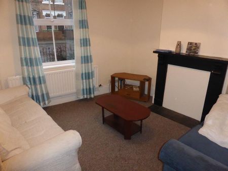 4 bedroom house share to rent - Photo 3