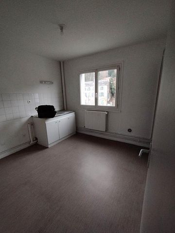 Appartement T4 - 79m² - Photo 5