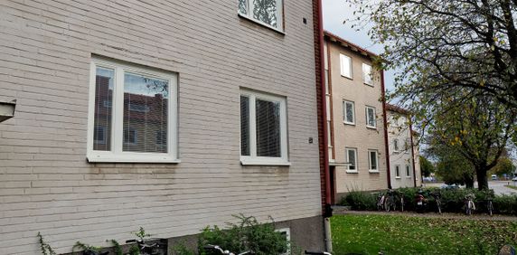 Vallavägen 12 - Photo 2