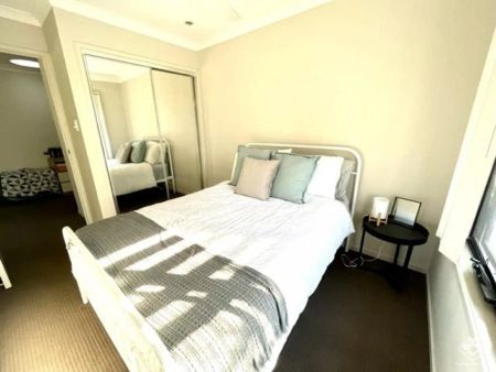 “3 Bedroom 2 Storey Townhouse” - Photo 2